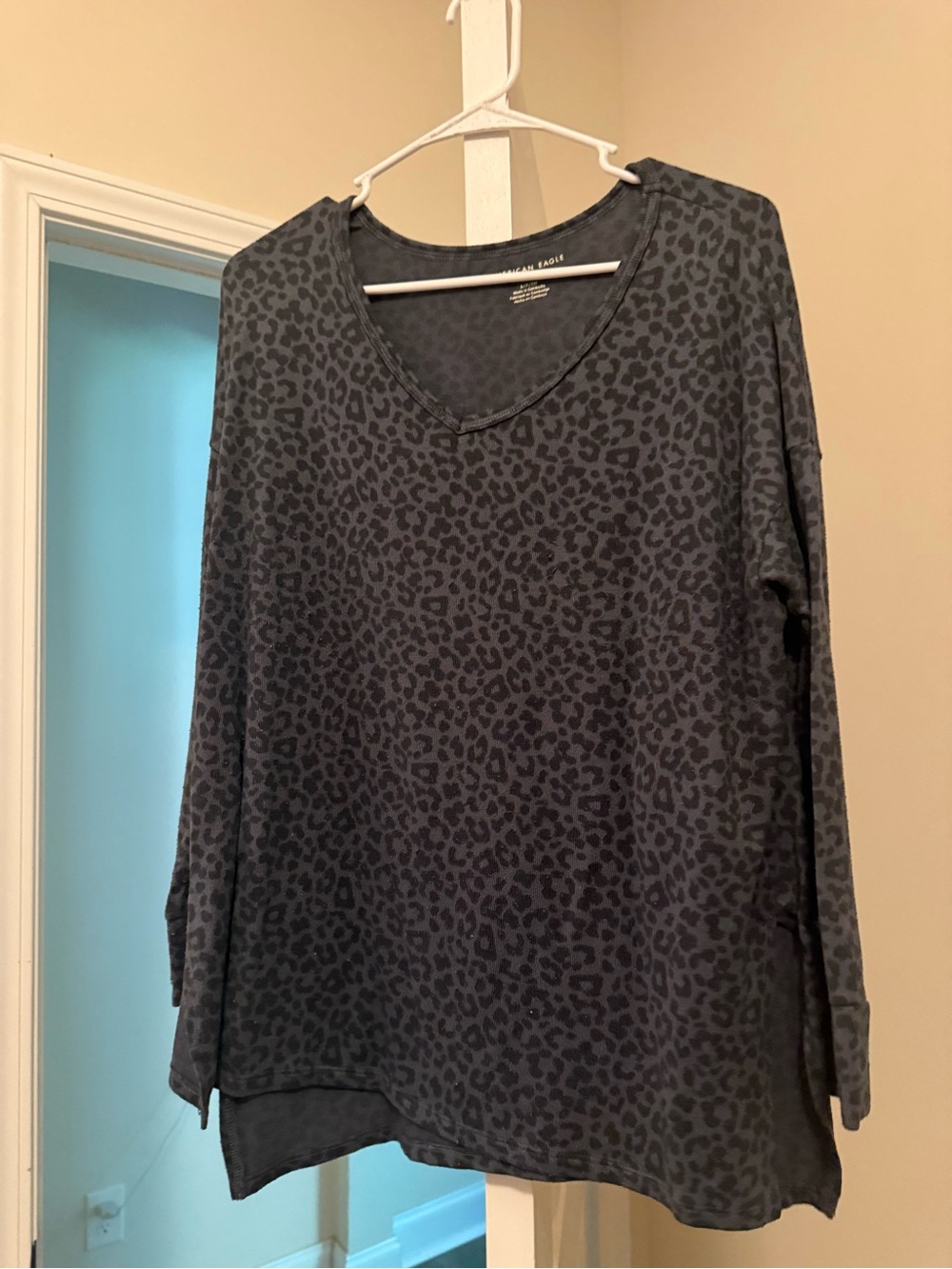 American Eagle Outfitters Dark Charcoal Leopard V-Neck Long Sleeve Top